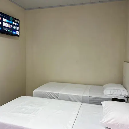 Residencial Aeroconforto - Proximo Ao Aeroporto E Fabricas No Taruma Manaus Exterior photo